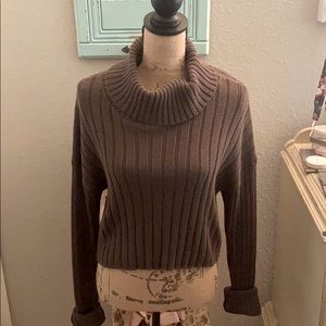 Forever 21 Cropped Sweater